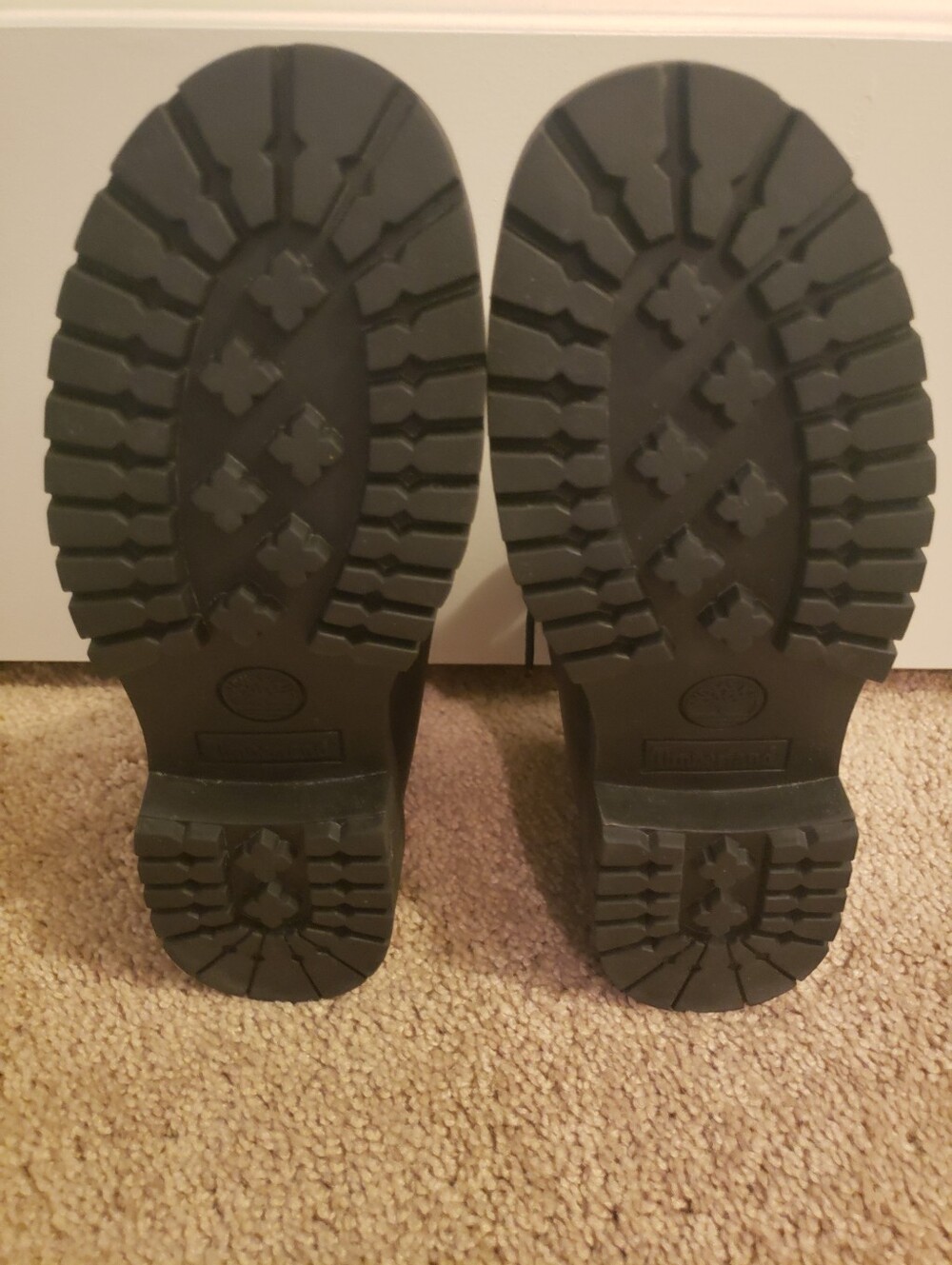 Womans Black Timberland Boots Rugged Sole Boot Classic